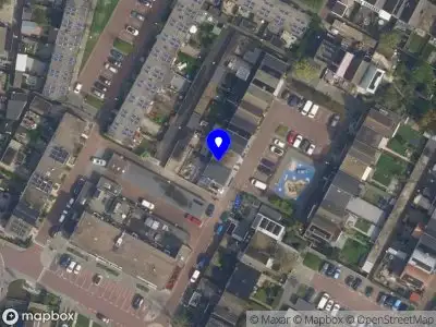 Ambulance met grote spoed naar de Montignyplein in Berkel en Rodenrijs