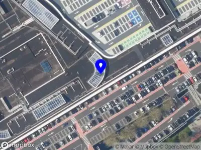 Politie met grote spoed naar de Liguster in Leidschendam vanwege aanrijding met letsel