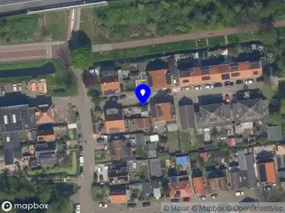 Ambulance met gepaste spoed naar de Westpolderstraat in Schiedam