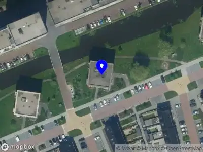 Ambulance met grote spoed naar de Atlas in Purmerend