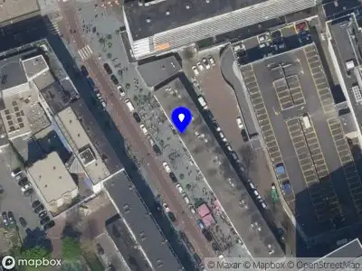 Ambulance met gepaste spoed naar de Karel Doormanstraat in Rotterdam