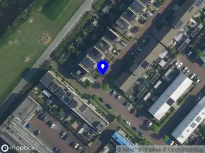 112 melding Brandweer met gepaste spoed naar de Bep van Klaverenstraat in Hoofddorp vanwege een buitenbrand