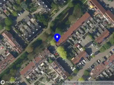 Ambulance met grote spoed naar de Marjoleinzoom in Voorhout