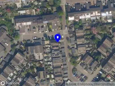 Ambulance met gepaste spoed naar de Röntgendreef in Maassluis