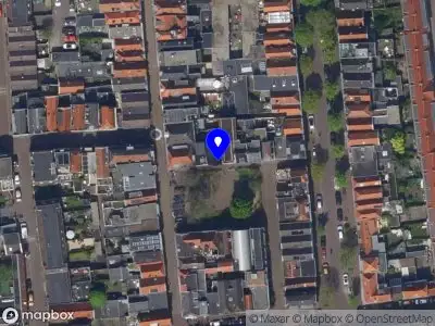 Ambulance met gepaste spoed naar de Noord Rundersteeg in Leiden