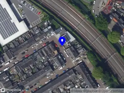 Ambulance met gepaste spoed naar de Rozendwarsstraat in Dordrecht