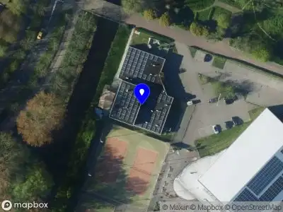 Ambulance met gepaste spoed naar de Klaas Bootpad in Alkmaar