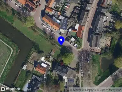 112 melding Brandweer en politie met grote spoed naar de 't Walletje in Klundert vanwege waarnemen gaslucht