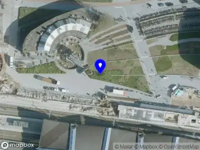 Brandweer met gepaste spoed naar de Burgemeester Stekelenburgplein in Tilburg vanwege een liftopsluiting