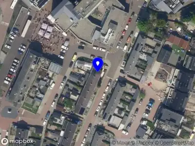 Ambulance met grote spoed naar de Looierijstraat in Krimpen aan de Lek