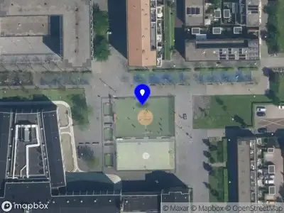 Brandweer met gepaste spoed naar de Piet Mondriaanplein in Amsterdam