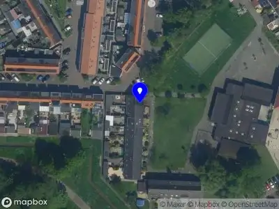 Ambulance met grote spoed naar de Helsingborgstraat in Zaandam