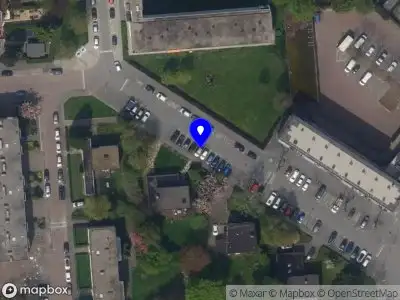 Ambulance met grote spoed naar de Schopenhauerweg in Rotterdam