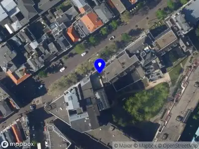 Traumahelikopter naar de Herengracht in 's-Gravenhage