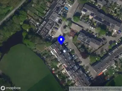 Ambulance met grote spoed naar de Satijnvlinder in Leiden