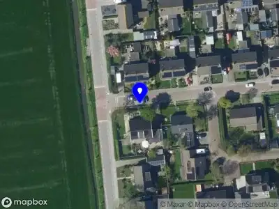 Ambulance met gepaste spoed naar de Weidestraat in Barsingerhorn