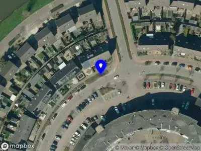 Brandweer met gepaste spoed naar de Eltensestraat in Duiven vanwege een buitenbrand