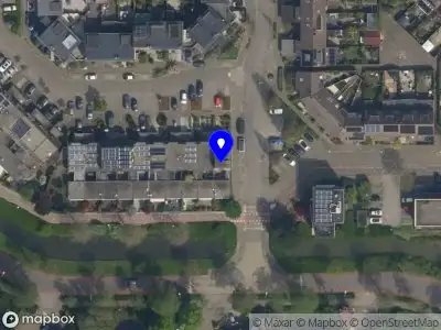 Ambulance met grote spoed naar de Vinkendaal in Nieuwerkerk aan den IJssel