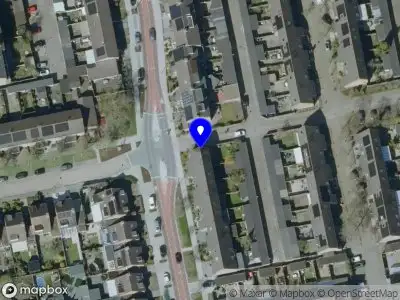 Brandweer met grote spoed naar de Crusaethof in Valkenswaard vanwege voertuigbrand