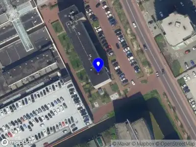 Ambulance met gepaste spoed naar de Duikerlaan in Capelle aan den IJssel