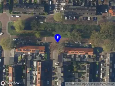 Brandweer met gepaste spoed naar de Cederstraat in Alphen aan den Rijn vanwege afgaan rookmelder