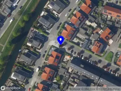 Ambulance met grote spoed naar de Taagstroom in Zoetermeer