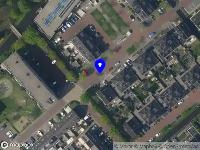 Ambulance met grote spoed naar de Snip in Sassenheim