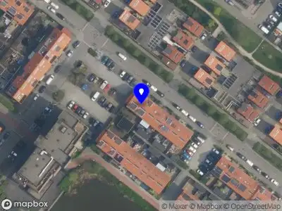 Ambulance met grote spoed naar de Anijsstraat in Wateringen