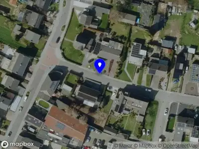 Brandweer en politie met gepaste spoed naar de Einderstraat in Schinveld vanwege stankoverlast