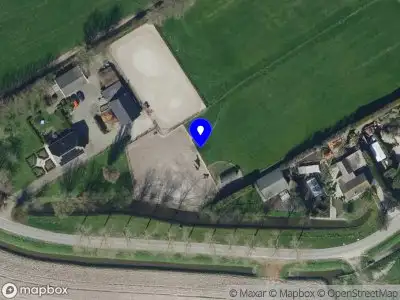 112 melding Politie naar de Abbewerveweg in Zwartewaal vanwege voertuigen te water