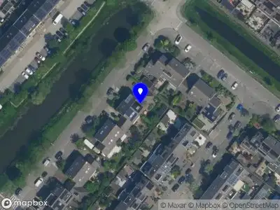Ambulance naar de Fuchsiastraat in Badhoevedorp vanwege ongeval met letsel