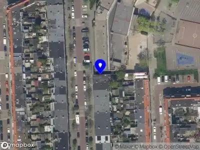 Ambulance met gepaste spoed naar de Van Ostadelaan in Schiedam