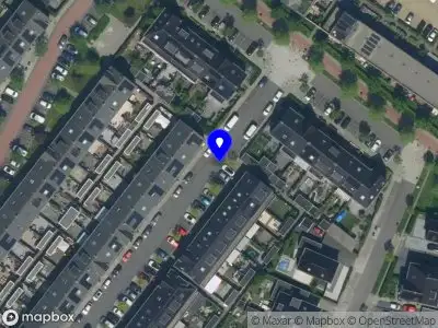 Brandweer met gepaste spoed naar de Marie van Zeggelenlaan in Beverwijk
