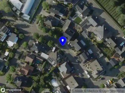 Ambulance met grote spoed naar de Harrie Carisstraat in Nederweert