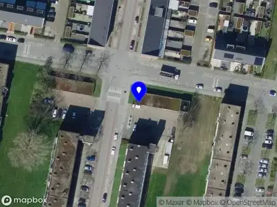 Ambulance met gepaste spoed naar de Krabbendijkestraat in Rotterdam