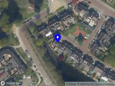 112 melding Ambulance met grote spoed naar de Scholeksterstraat in Rozenburg