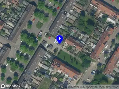 Ambulance met grote spoed naar de Klaverhof in Purmerend