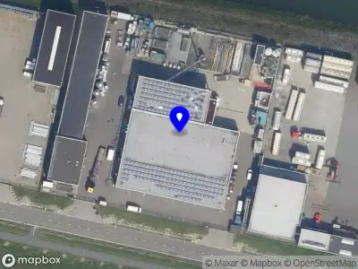 Ambulance met grote spoed naar de Dintelweg in Europoort Rotterdam