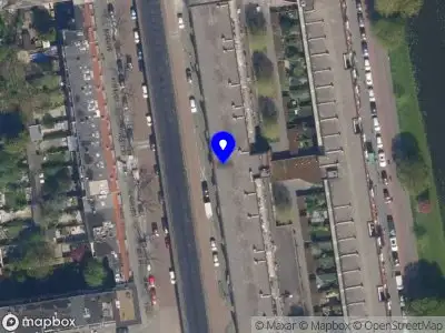 Ambulance met grote spoed naar de Voorburgstraat in Rotterdam