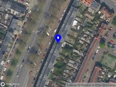 Ambulance met grote spoed naar de Burgemeester Pruissingel in Vlaardingen