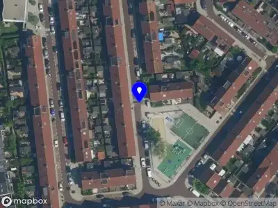 Ambulance met grote spoed naar de Texelplein in Amsterdam