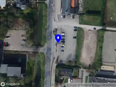 Ambulance met gepaste spoed naar de Rijksstraatweg in Klaaswaal