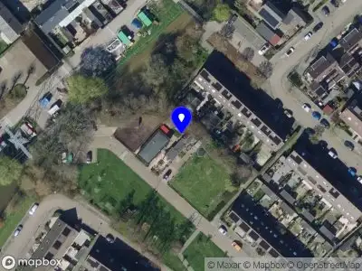 Politie naar de Landheer in Poortugaal vanwege voertuigen te water