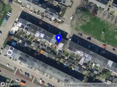 Ambulance met grote spoed naar de Van Cruiningenweg in Heenvliet