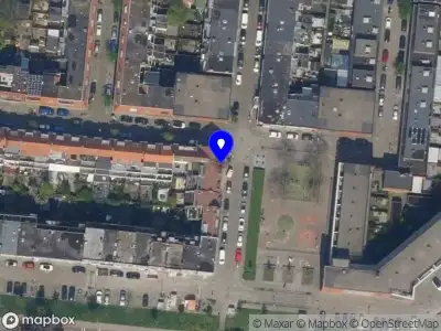 Ambulance met gepaste spoed naar de Halleystraat in Schiedam