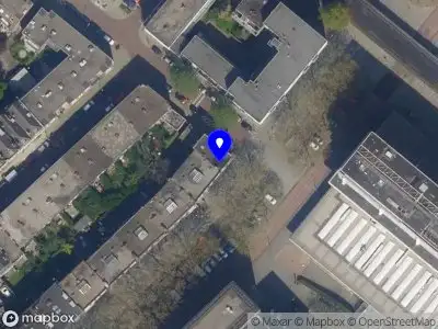Ambulance met grote spoed naar de Teilingerstraat in Rotterdam