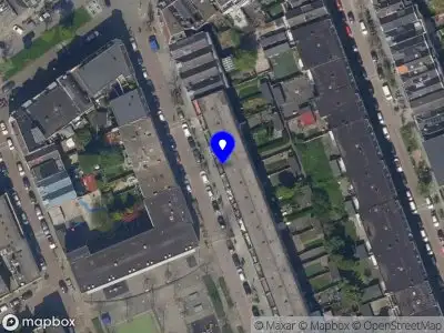 Ambulance met grote spoed naar de Pupillenstraat in Rotterdam