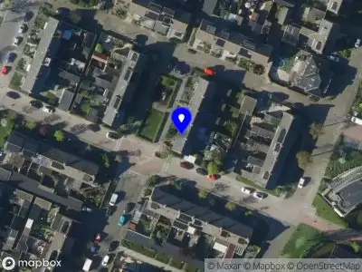 Ambulance met grote spoed naar de Boterstraat in Obdam