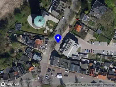 112 melding Brandweer met gepaste spoed naar de Brugstraat in Stampersgat vanwege wateroverlast