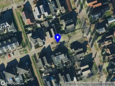 Brandweer met gepaste spoed naar de Beentjesgravenland in Nieuwleusen vanwege waarnemen gaslucht